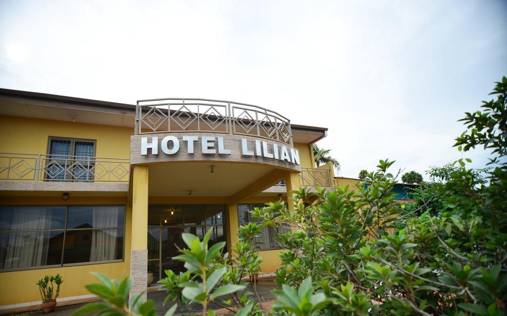 Hotel Lilian Пуерто-Іґуасу Екстер'єр фото