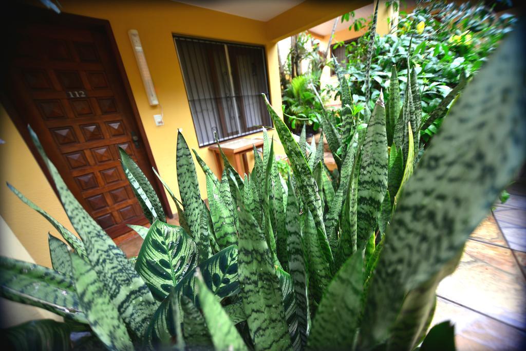 Hotel Lilian Пуерто-Іґуасу Екстер'єр фото